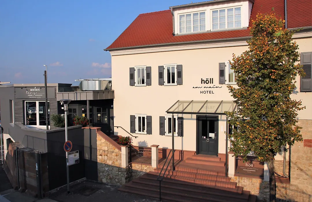 Höll am Main-1