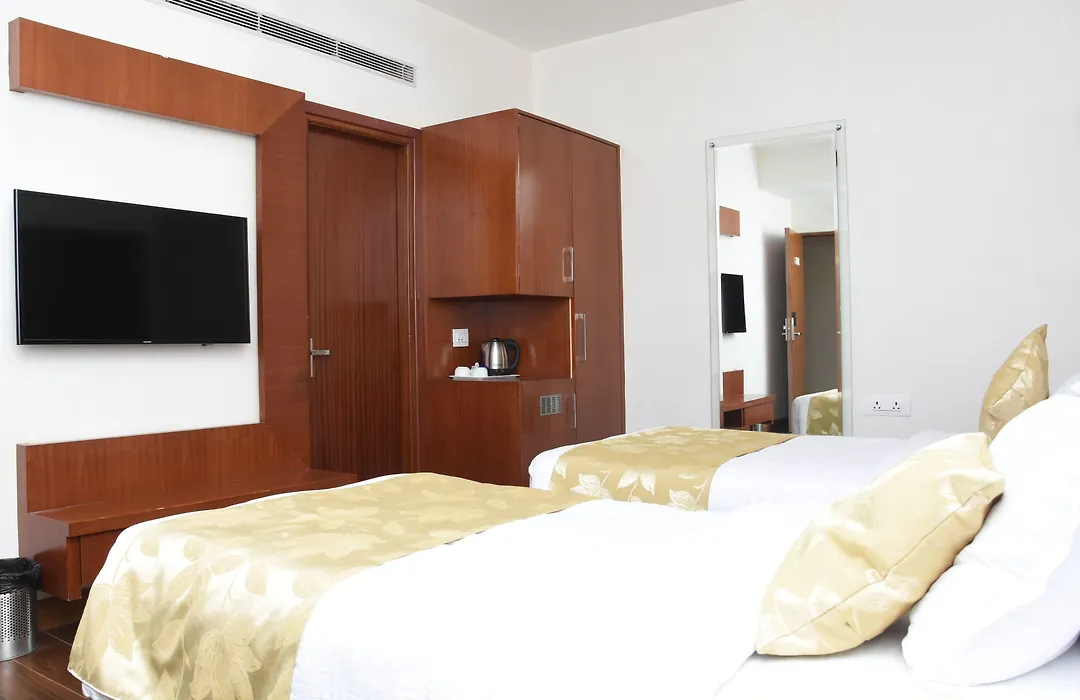 Hotel Meadows-1