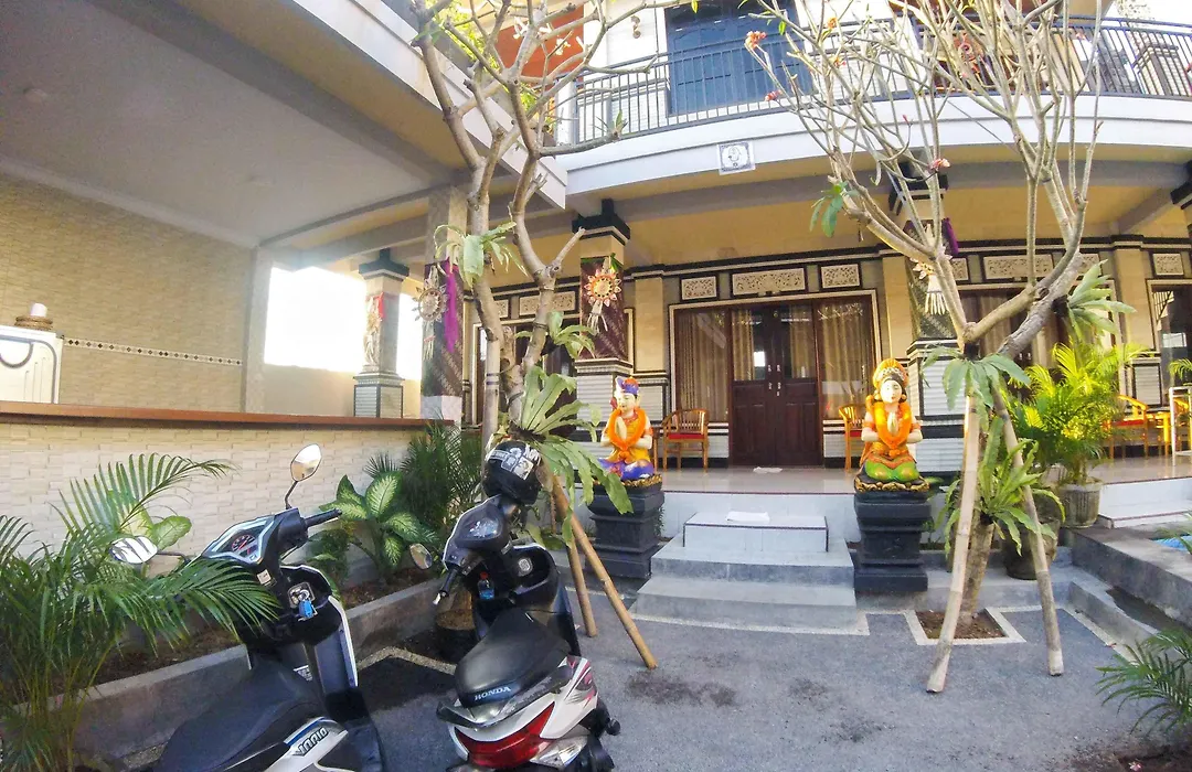 Adi Homestay-1