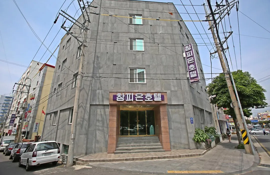 Champion Hotel-1