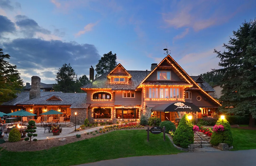 Bob Timberlake Inn At Chetola Resort-1