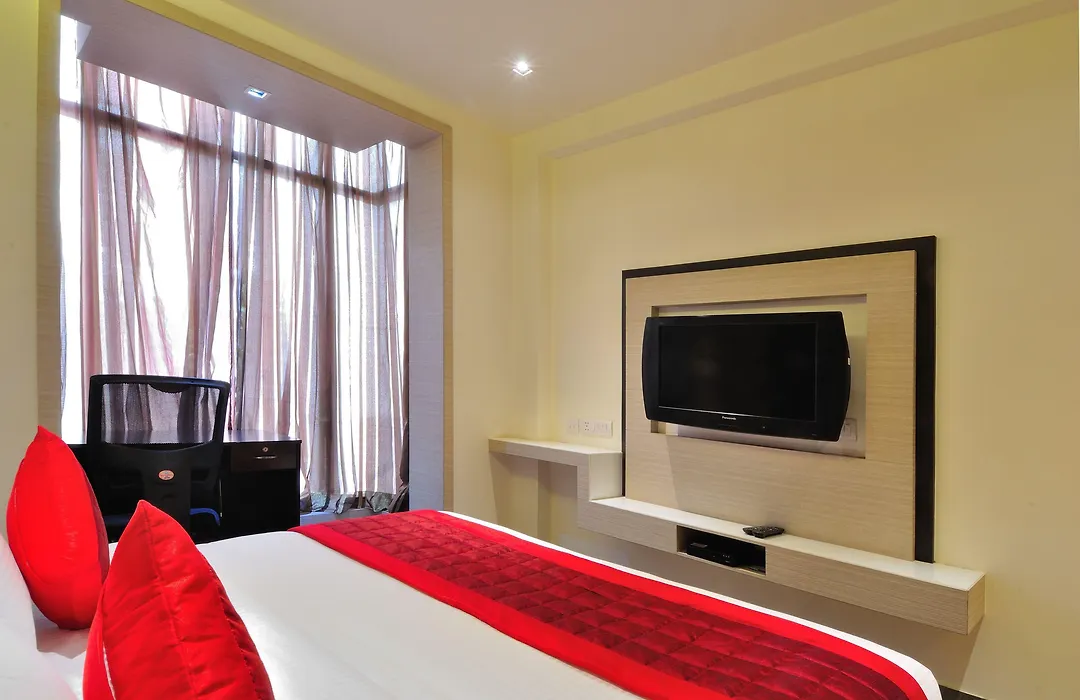 Hotel Royal Grand - Opposite Axis Bank East Patel Nagar-1