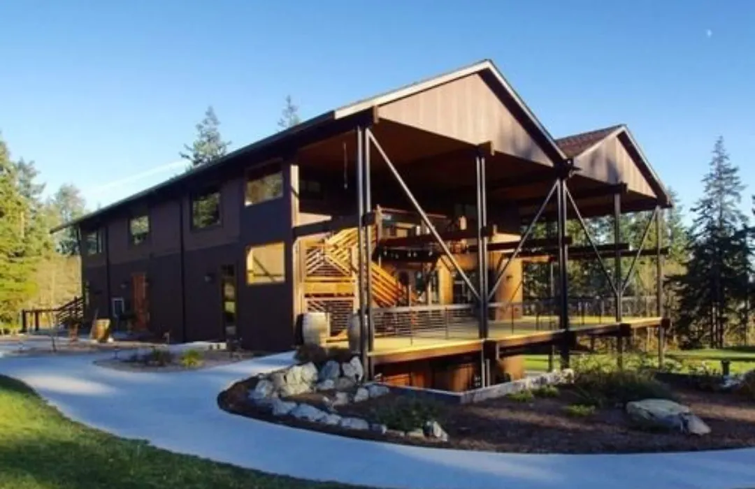 Comforts Of Whidbey-1