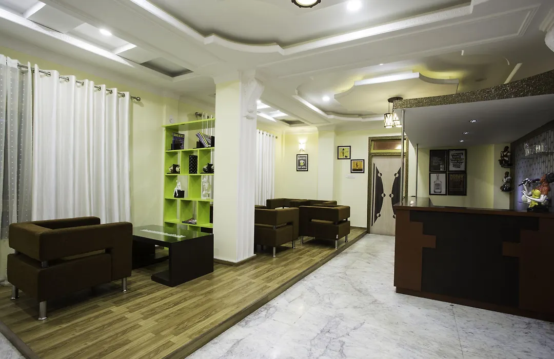 Golden Star Continental & Spa-1