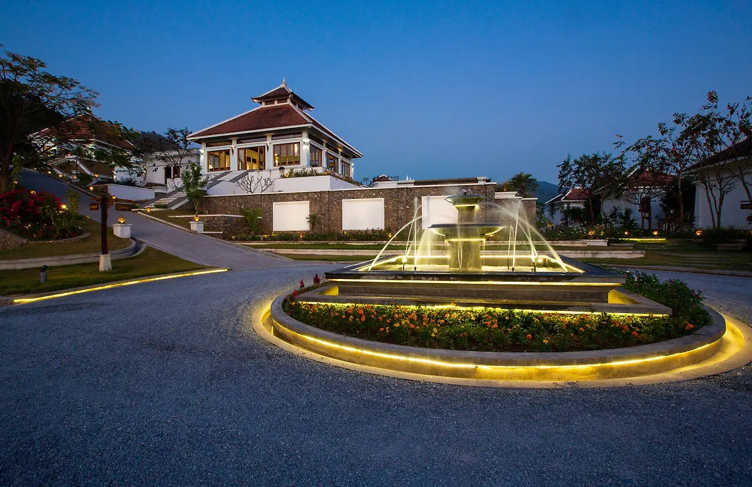 Le Grand Pakbeng-1