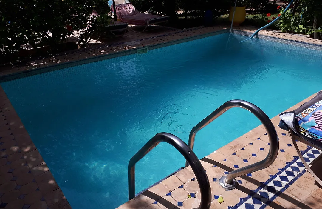 Riad Jean Claude-1