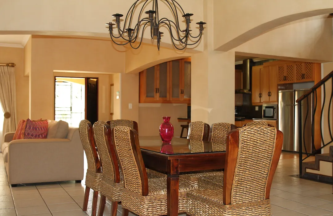 La Villa Rosa-1
