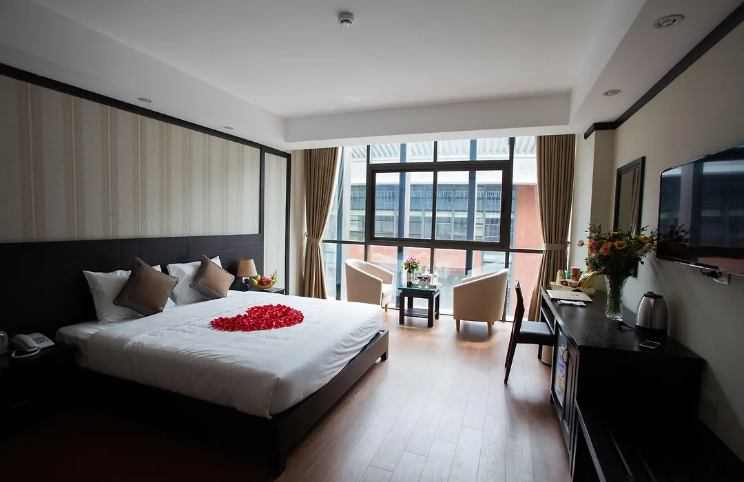 Friendship hotel-1