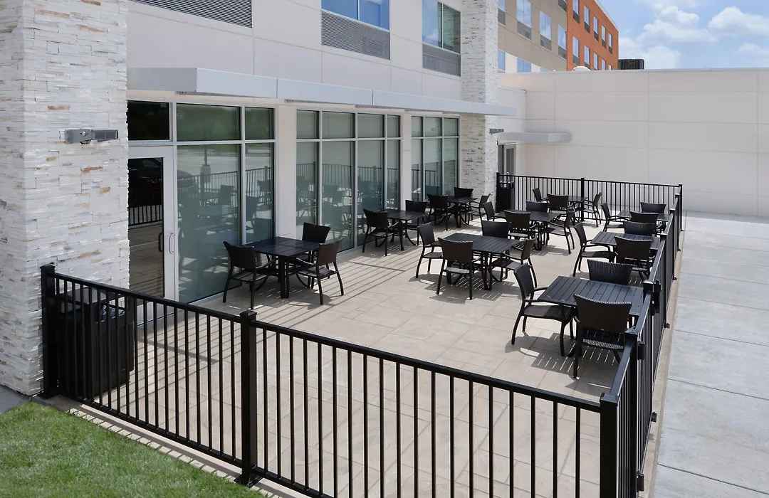 Holiday Inn Express & Suites Bryan - College Station By Ihg-1