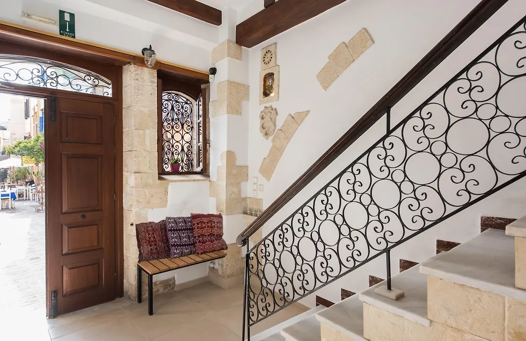 Harismari Cozy Hotel-1