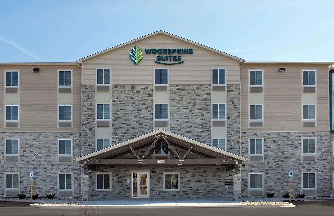 Woodspring Suites Chicago Tinley Park-1