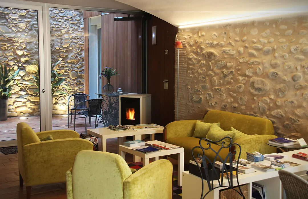 Hotel Can Bo De Pau-1