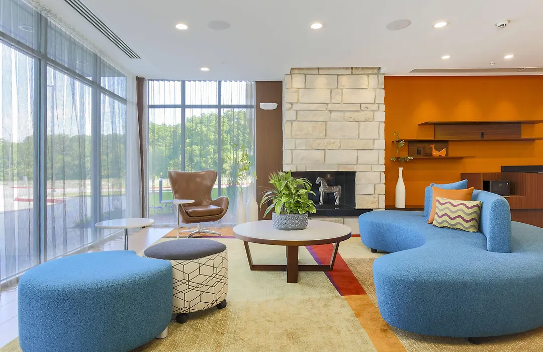 Fairfield Inn & Suites By Marriott Decatur At Decatur Conference Center-1