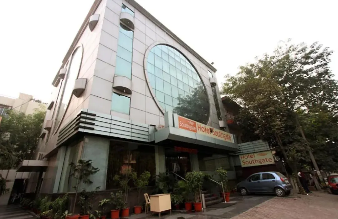 Hotel Southgate-1