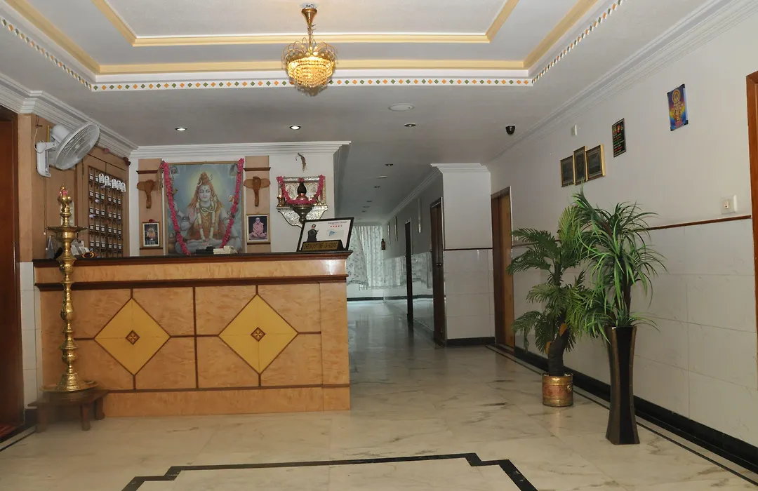 Hotel Gangothri-1