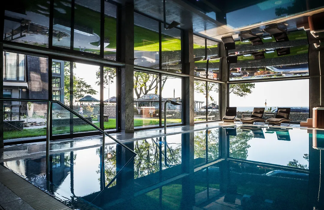 Max Health Resort Spa-1