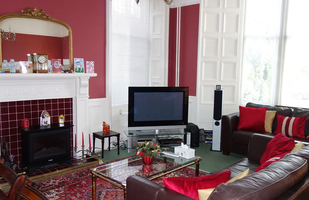 Claremont House B&B-1