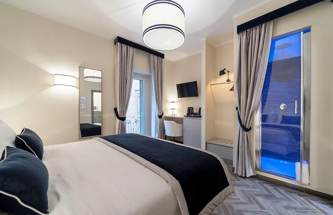 Foro Romano Luxury Suites-1