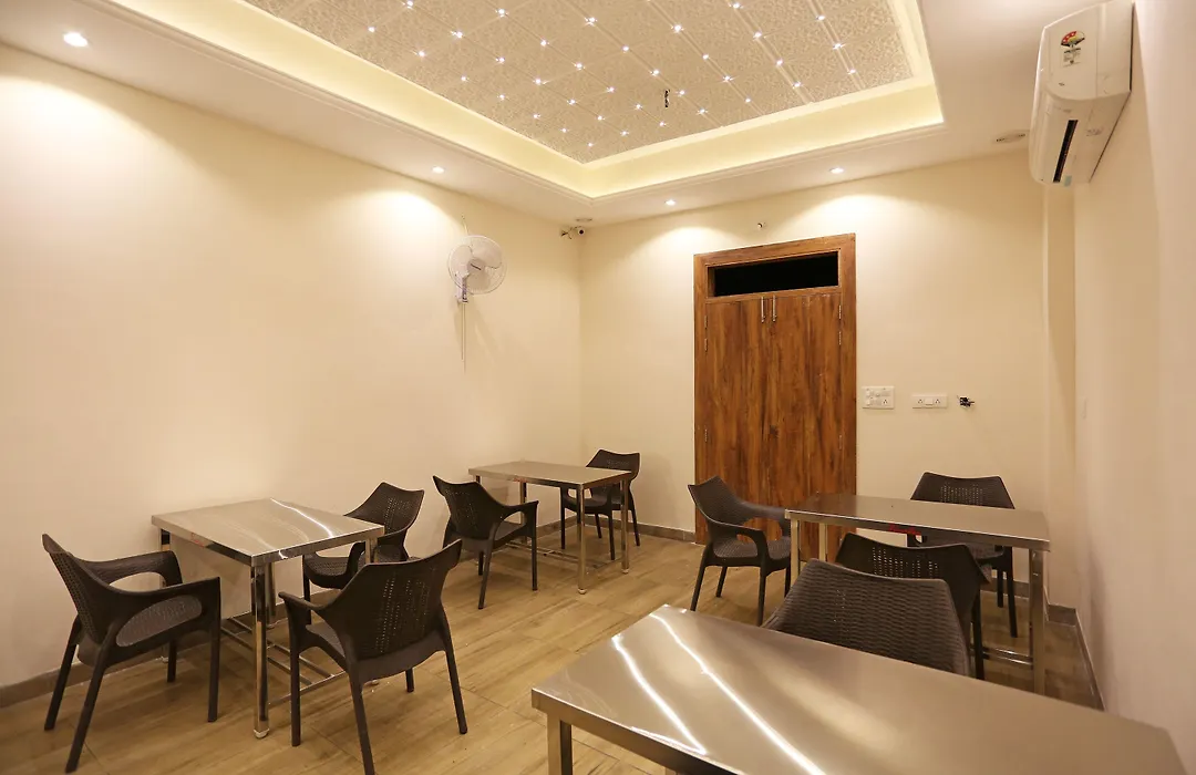 Oyo 9476 Hotel Mittal-1
