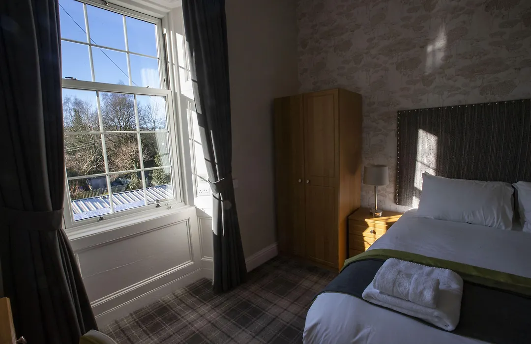 The Waverley Hotel-1