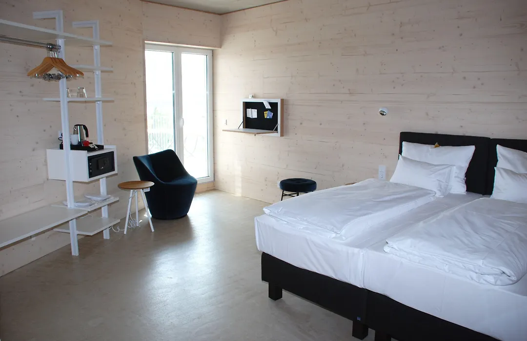 Schlafzimmer - self Check-in-1