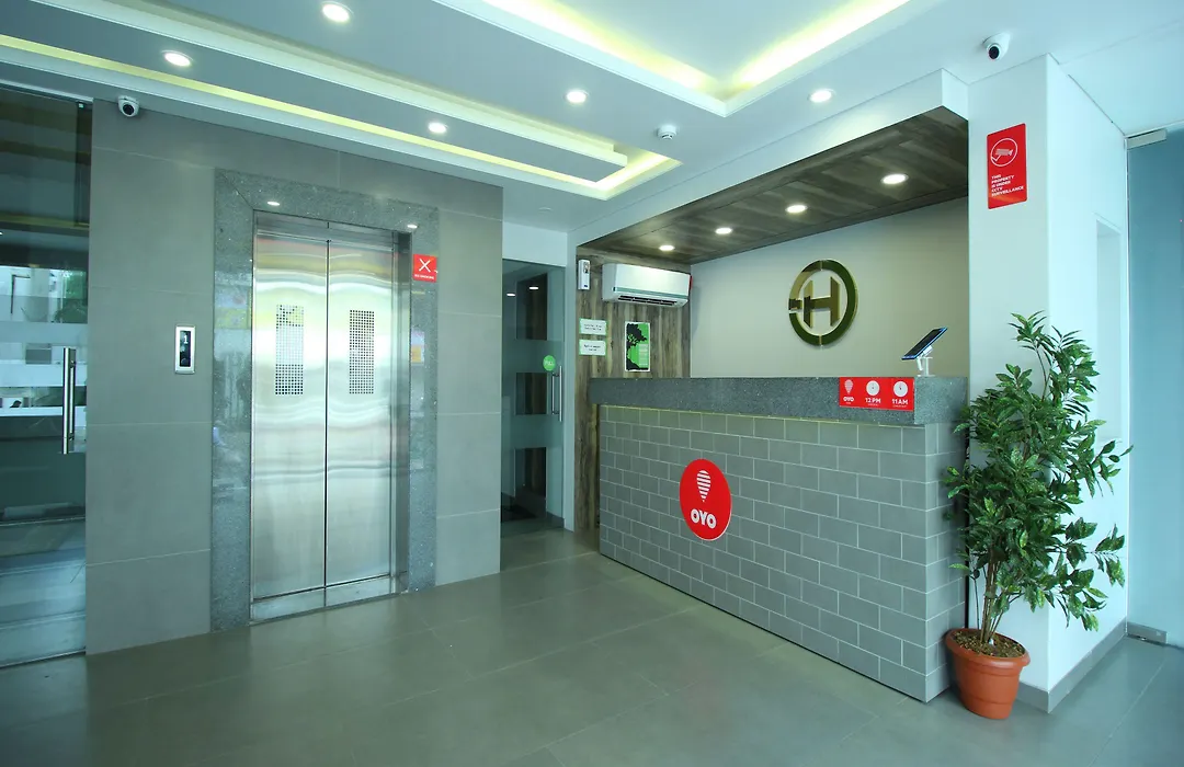 Oyo 9120 Hotel Limra-1
