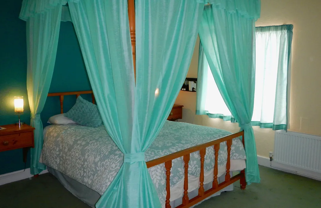 Burton Hotel-1