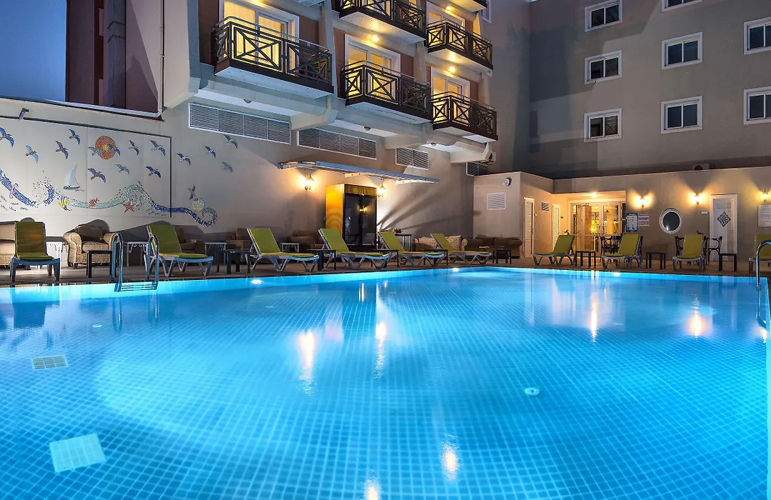 Asmira Royal Hotel-1