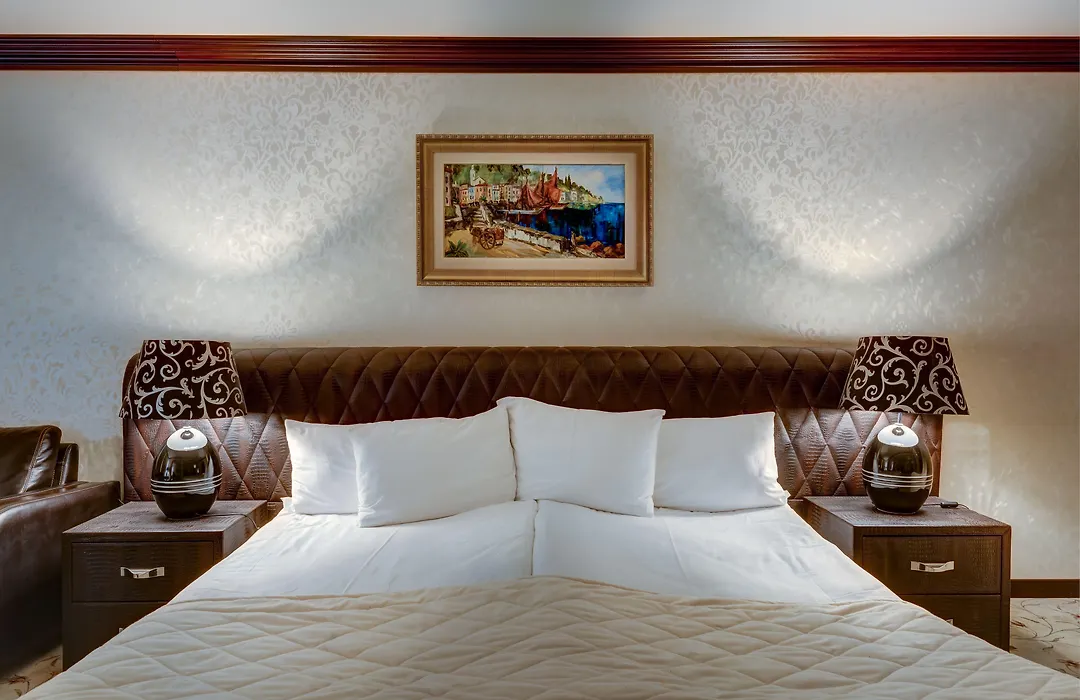 Shiroka Laka Hotel-1