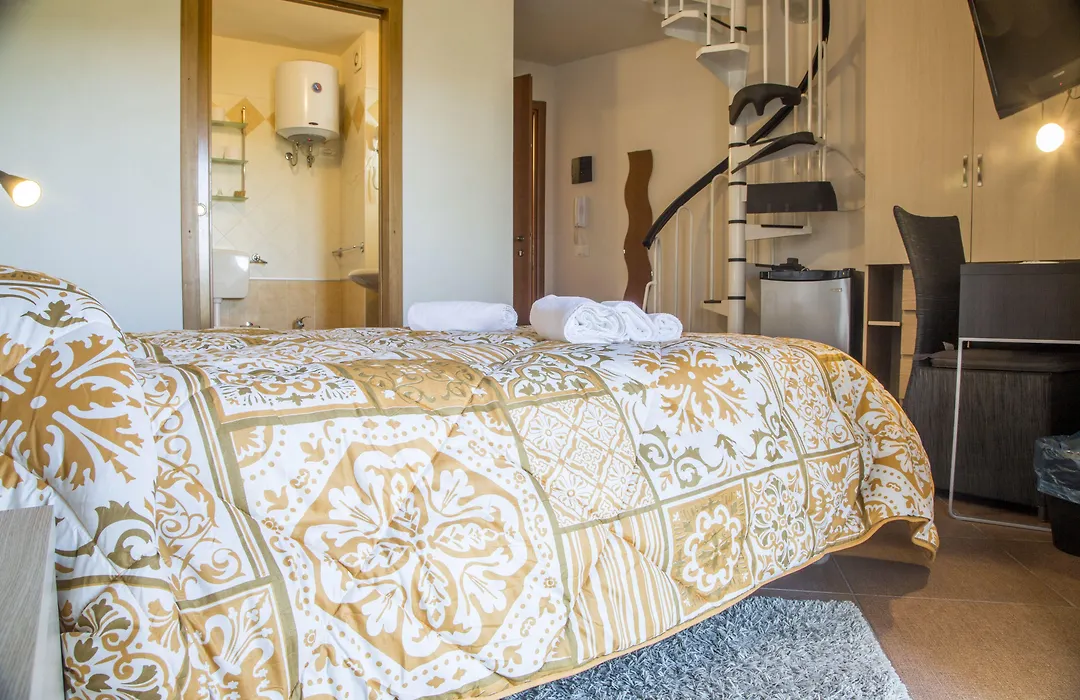 Terra Del Sole Ibla - Panoramic B&B-1