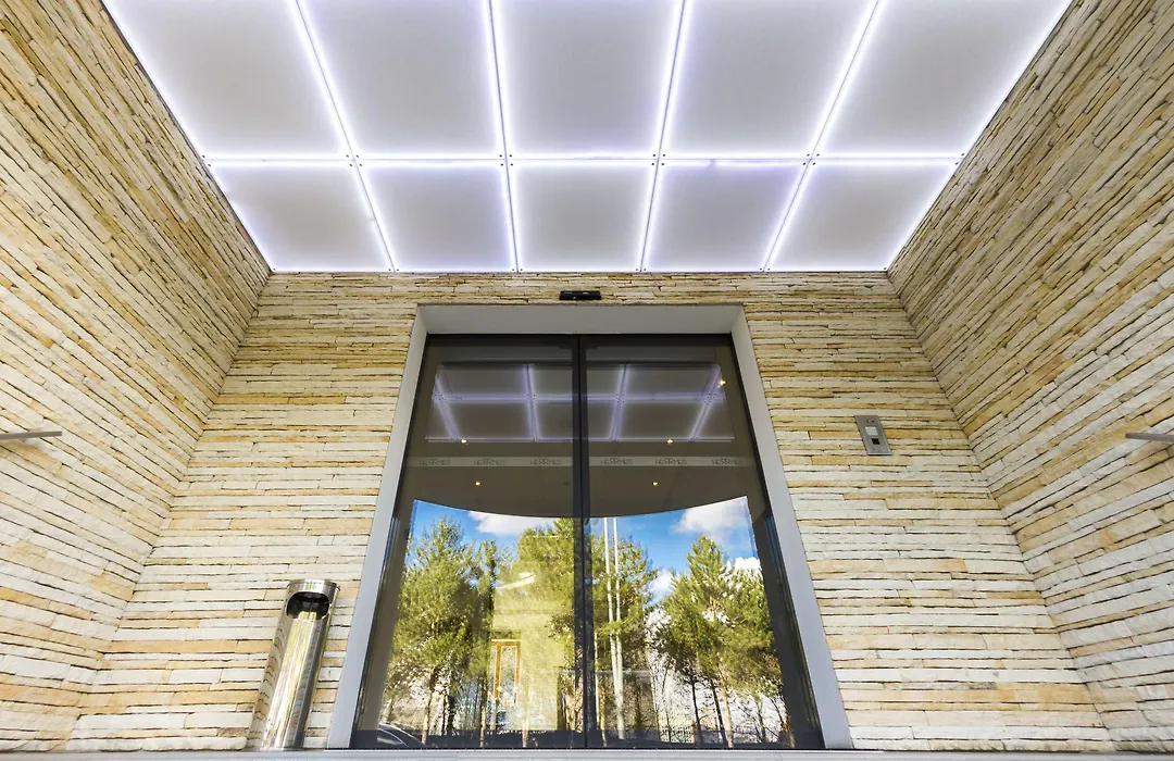 Hotel Herrmes-1