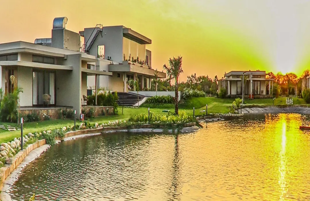 Araiya Gir,A Mavintara Resort-1