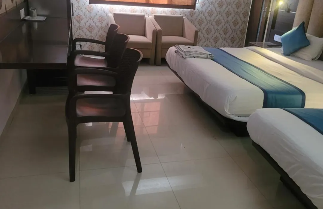 Hotel Sapphire Regency-1