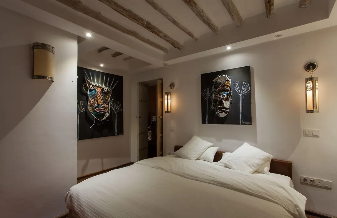 Bck Art Riad-1