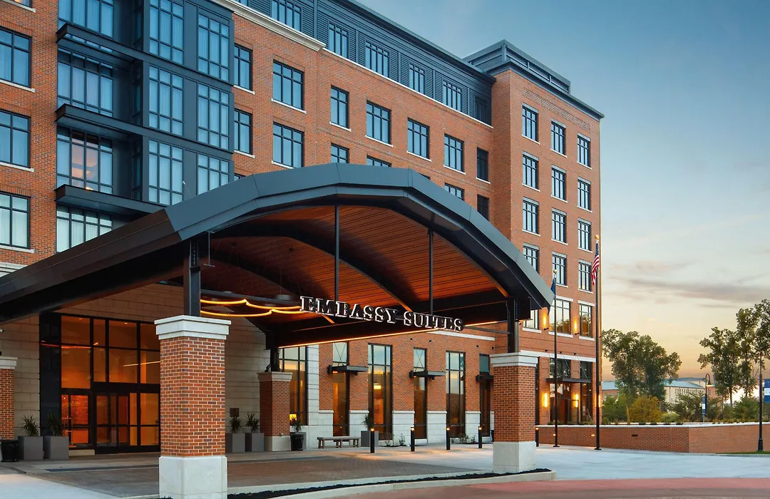 Embassy Suites By Hilton South Bend-1