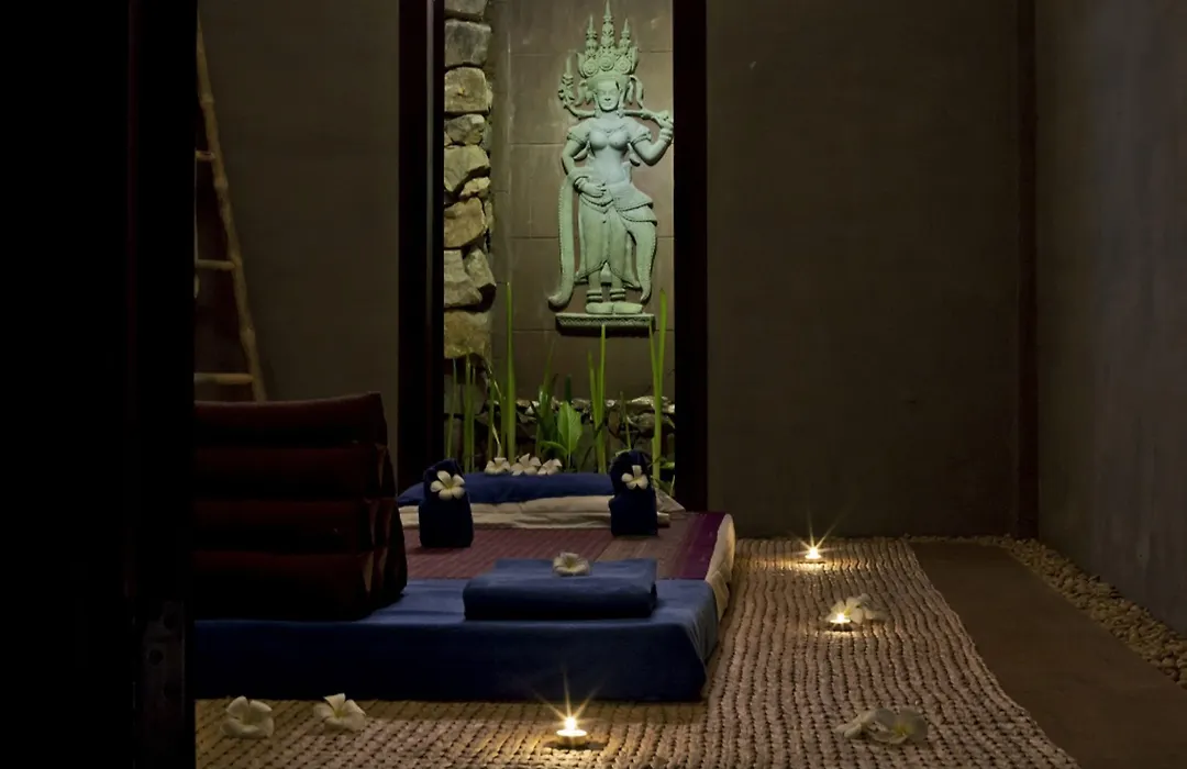 Angkor Palace Suite&Villa-1