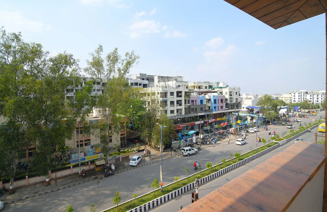 Treebo Avadh Residency-1