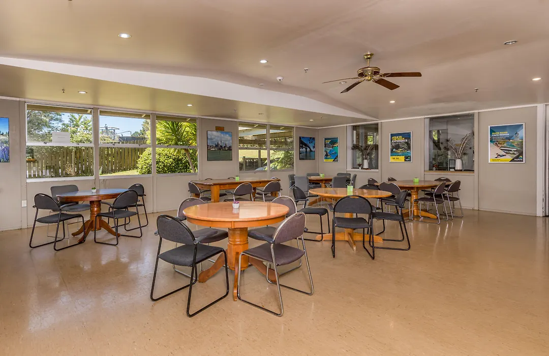 Riverside Lodge Paihia-1