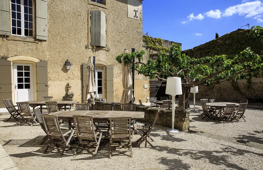 Domaine Des Escaunes-1