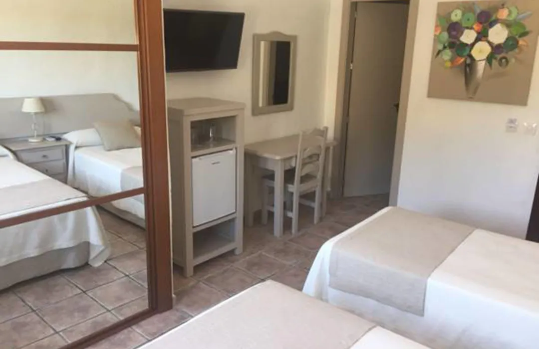 Hotel Almadrabeta-1