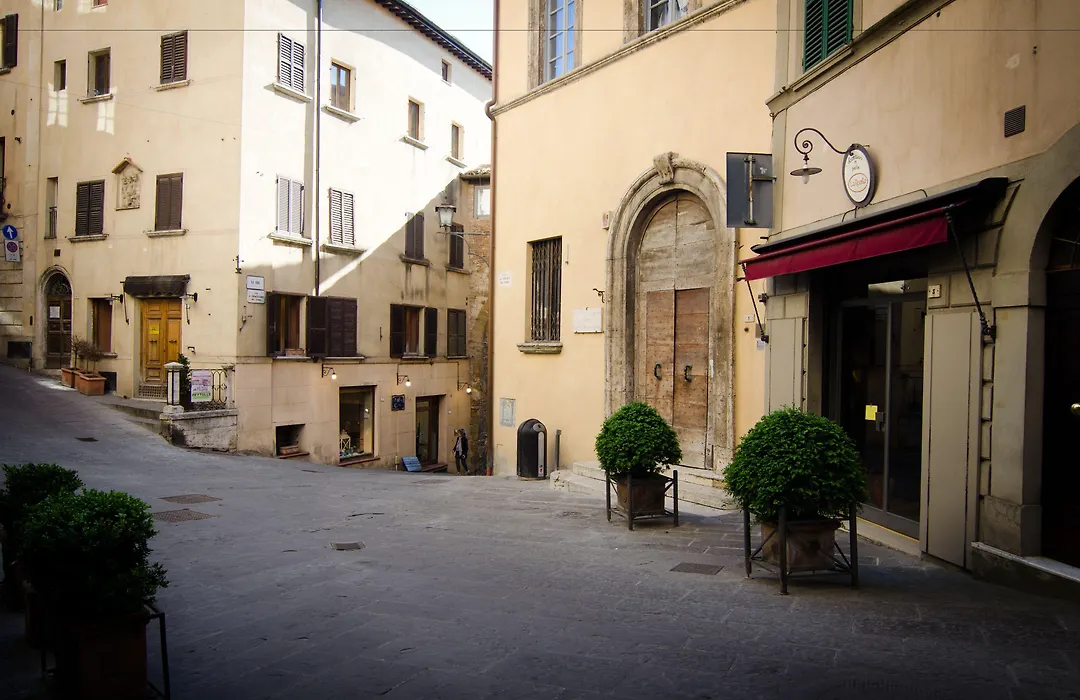 Dimora Dell'Erbe Rooms-1