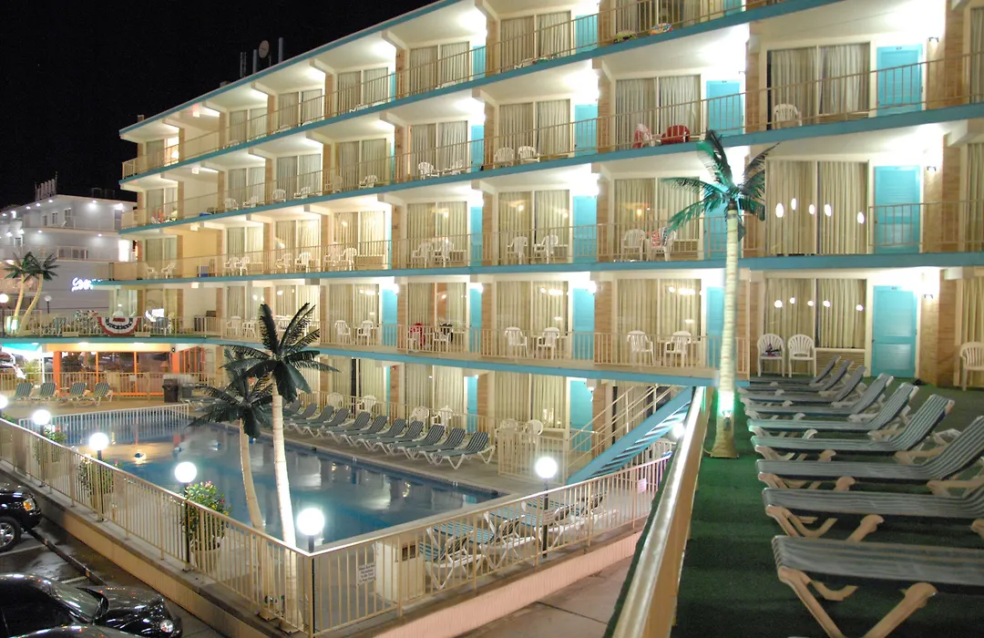 Bristol Plaza Motel-1