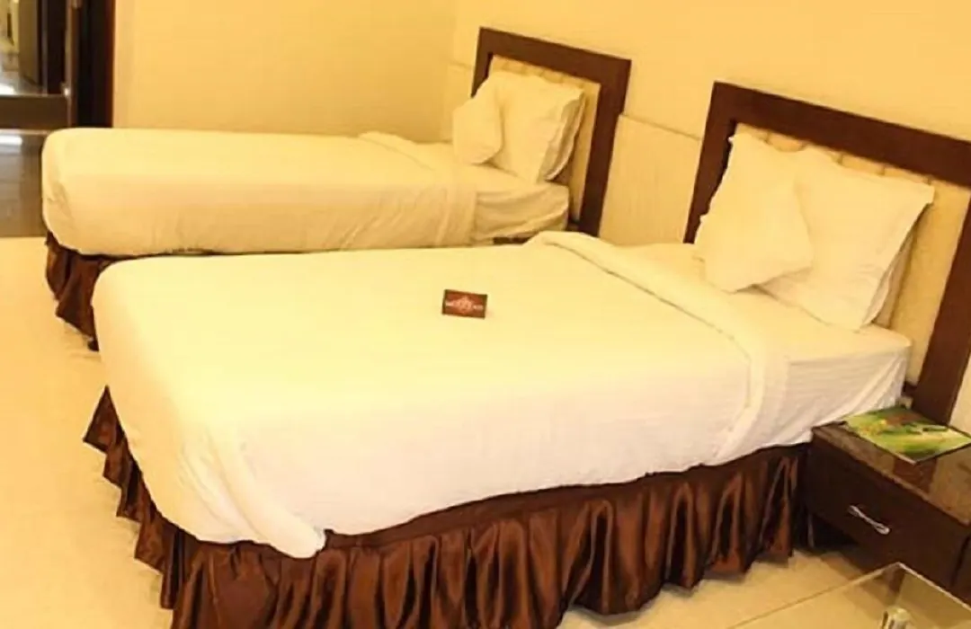Hotel Grand Meridian-1