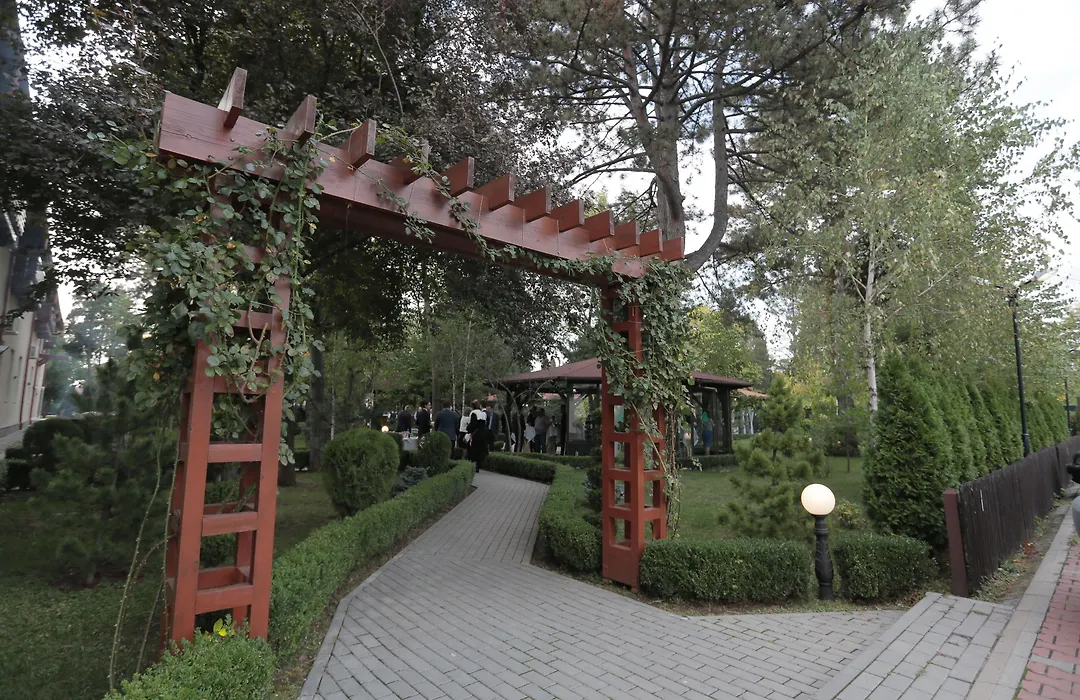 Hotel Baneasa Parc-1