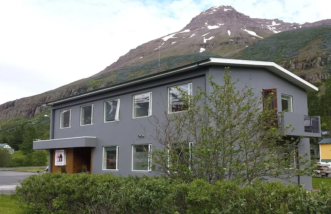 Seydisfjoerdur Guesthouse-1