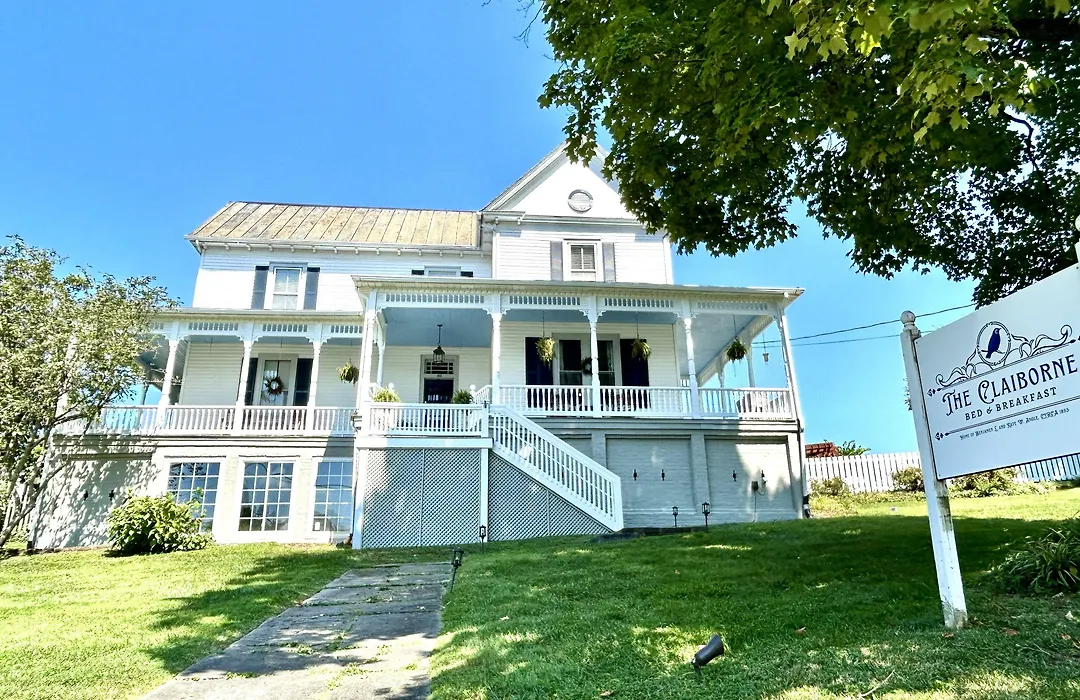 The Claiborne Bed And Breakfast-1