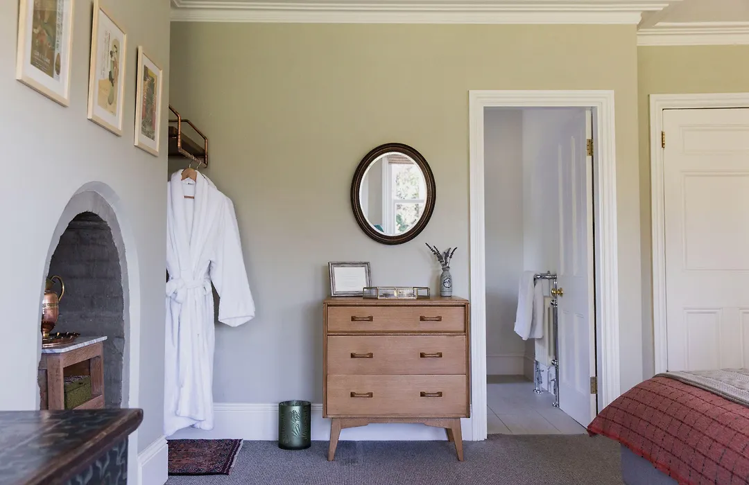 Bridstow Guest House-1