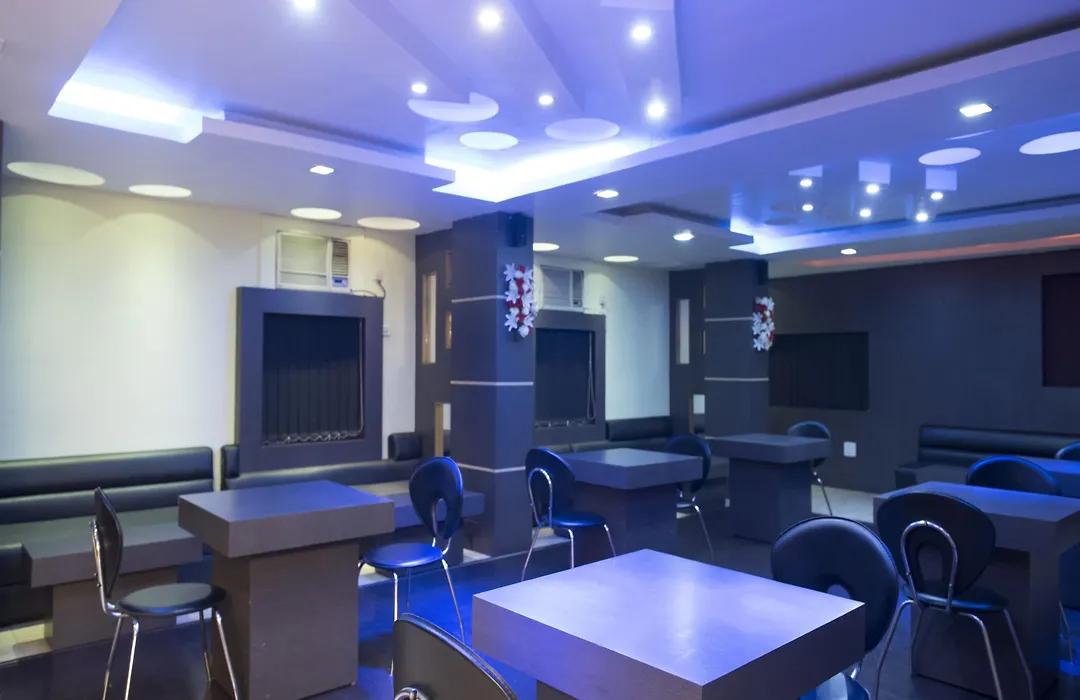 Oyo 3356 Hotel Green Valley-1