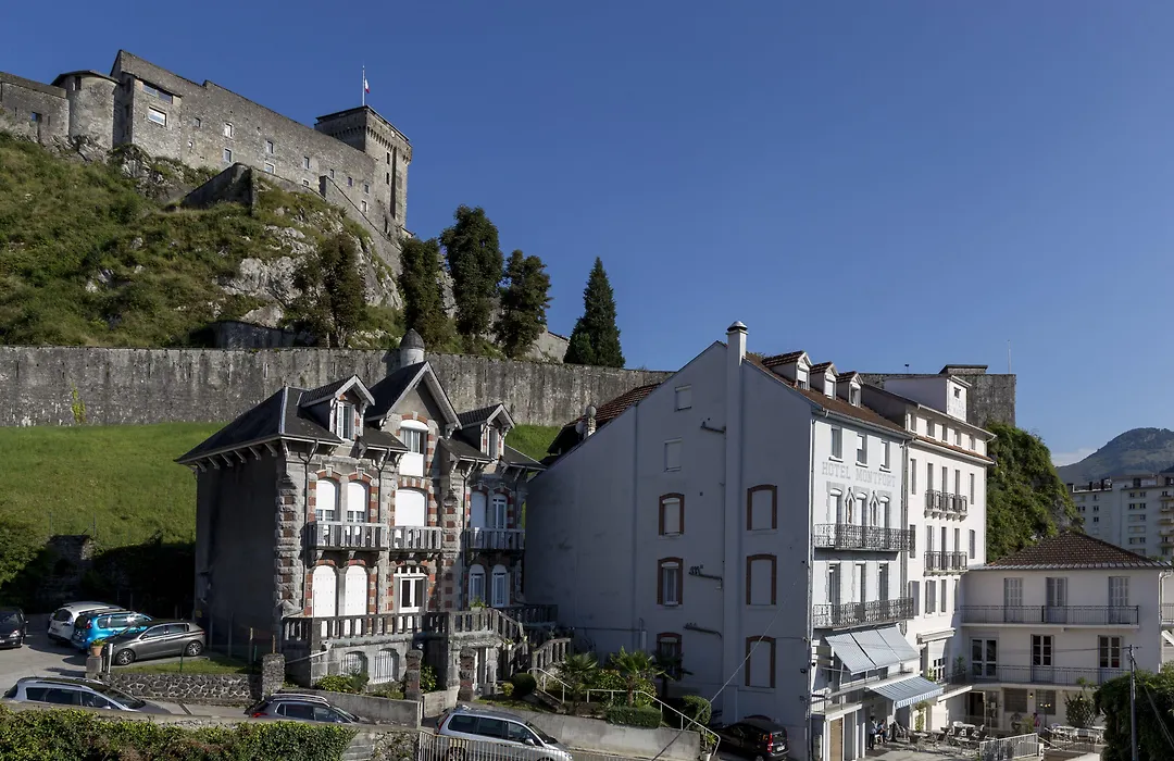 Hotel Montfort-1