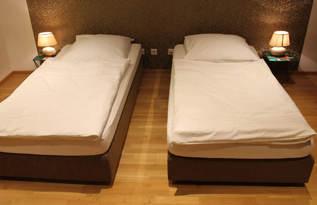 Hotel Stern-1